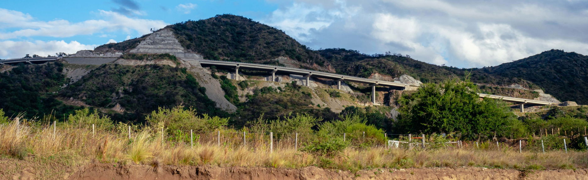 Altas Cumbres Tunnels & Mina Clavero Tour - Foto 1