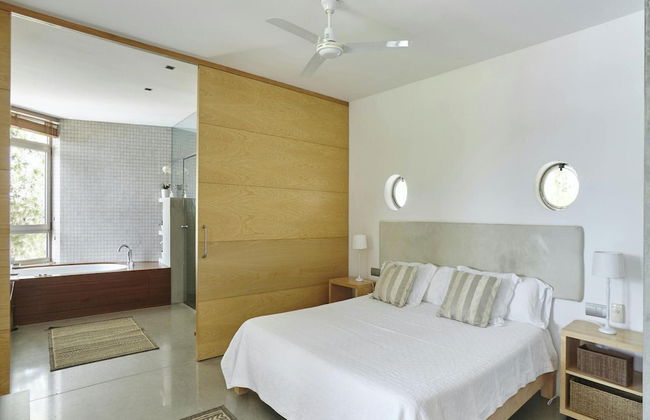 Luxury Villa With sea and Sunsets Views - Photo 8