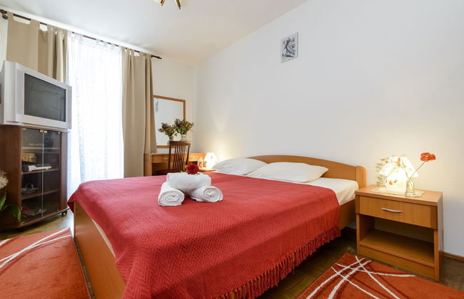 Oreb's Dream Apartments - Photo 17