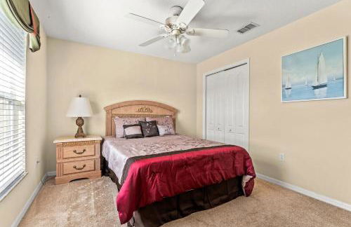 EXQUISITE VILLA - 2 Master Suites, Pool South and Spa, Gas BBQ, Game Room, WIFI - Foto 38