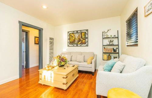 Newly Remodeled 3B2B House - Foto 1