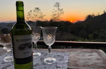 A loving farm cabin just for you and your love! - Foto 3