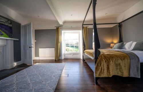 Georgian Country House -Panoramic Views -Sleeps 12 - Photo 27