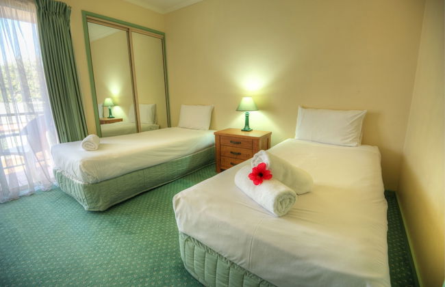 Tuscany Apartments - Photo 15