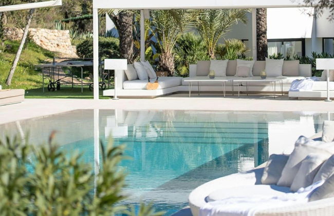 Villa With Multiple Outdoor Terrace - Foto 23