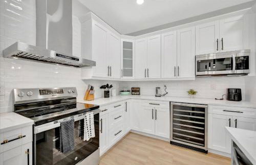 4br3ba Modern Sleeps 10 8 Minutes to Raymond James - Foto 22