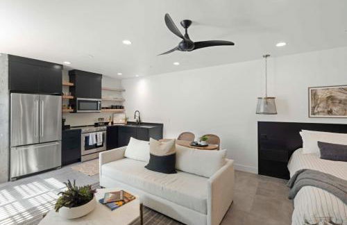 Zion Loft Unit 5 - Photo 3