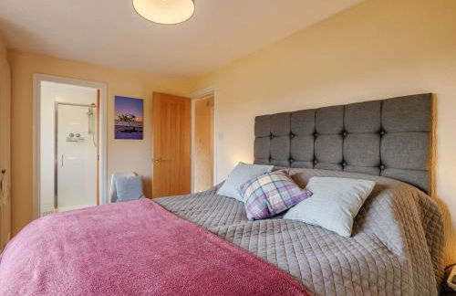 1 Bed in Whitegate 91266 - Photo 17