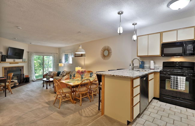 The Woods by Killington Vacation Rentals - 2 Bedrooms - Photo 29