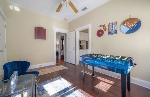 Historic & Cozy Bungalow by Downtown - Foto 34