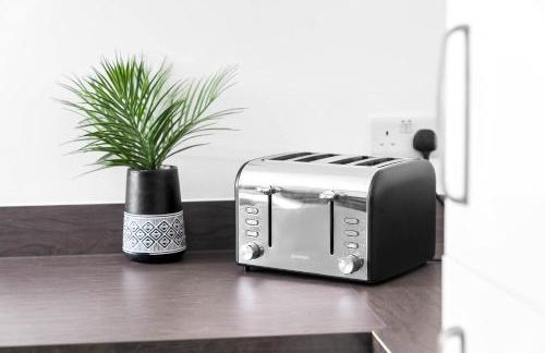 Stylish Apartment - Twin Beds - Parking - Fast Wi-Fi 9CC - Foto 16