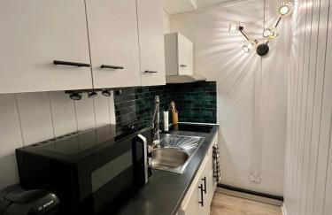 Au ColbVert - La Catho' - Vauban - Métro - Netflix - Wifi - Foto 4