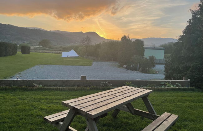 Erw Glas Glamping and Camping - Photo 35