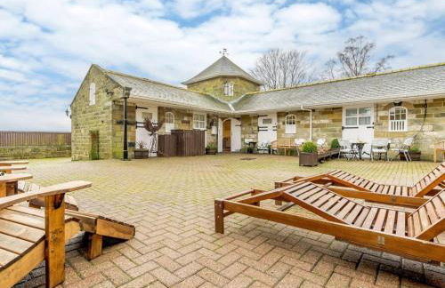 3 Bed in Whitby oc-90810 - Photo 1