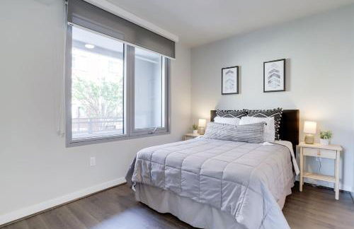 Stylish Condo at Clarendon with Rooftop Views - Foto 2