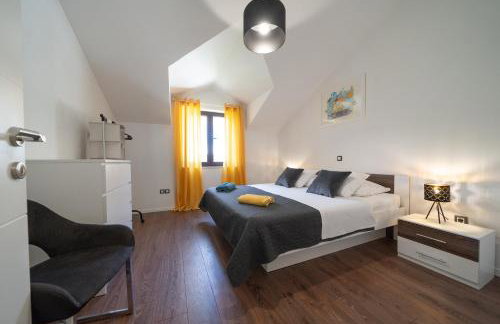 The Rooftop - Photo 14