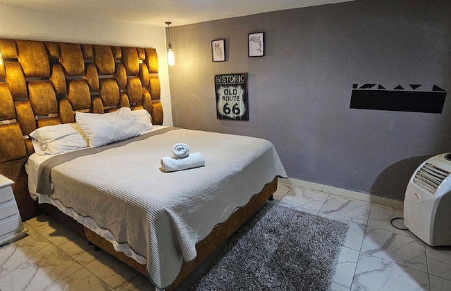 43 PROMO $ 11 Bedrooms with bathrooms Aprtmnt + 2 Jacuzzis and a rooftop pool. @Poblado - Foto $