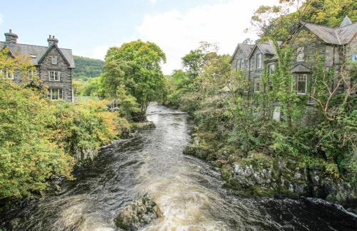 Maes Madog - Foto 75