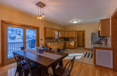 Lazy Bear Inn - Foto 4