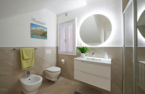 SISTERS' HOUSE - Foto 24