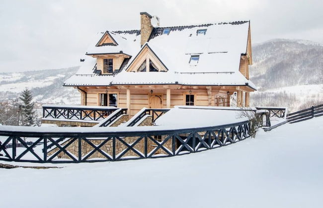 Beautiful Large Villa in Tylmanowa - Photo 26