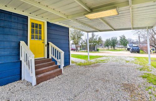 Lake Granbury Getaway about 1 Block to Waterfront - Foto 27