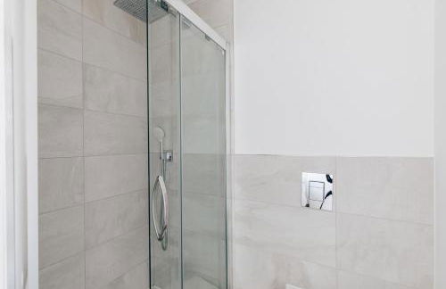 Redland Stay In Bespoke Home 1 of 2 - Foto 3