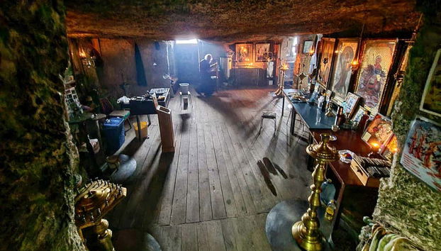 Igreja rupestre de Orheuil Vechi