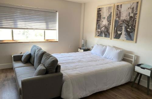 Innovative Studio Apartment - Photo 1