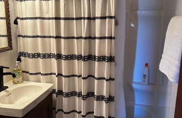 Mid-Century Modern 4BR WIF SmrtTV Coffee Patio - Photo 17