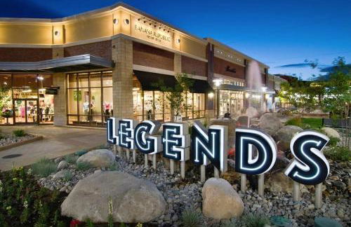 Marina Escape-Lake-Family-Fishing-Casino - Photo 43