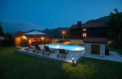 Lovely Home In Gospic - Foto 1