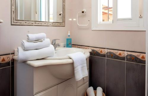 Chalet con Piscina Privada Vallada Terraza y Barbacoan Conil - Foto 18