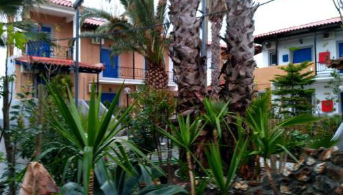 9 Musses Hotel Apartments - Foto 3, Garden view