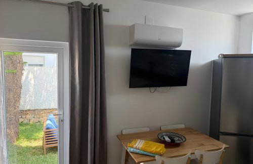 Independent Apartment At Villa Noelia Benalmádena With Private Pool, Garden & Parking - Foto 3