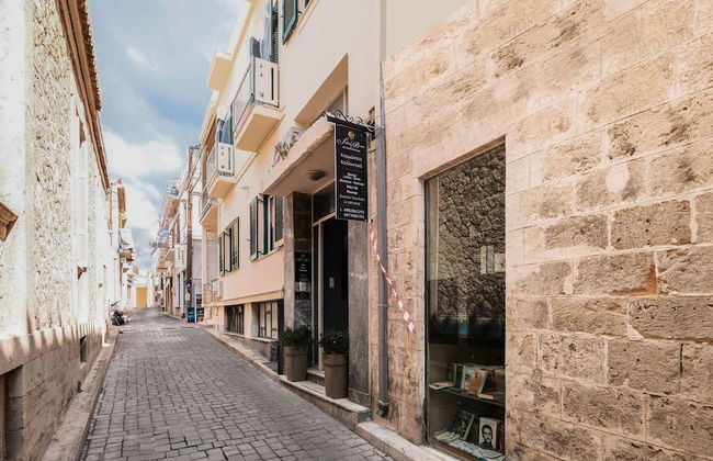 Astra Holiday Home in Aegina Island With Gorgeous Sunset Views - Photo 31