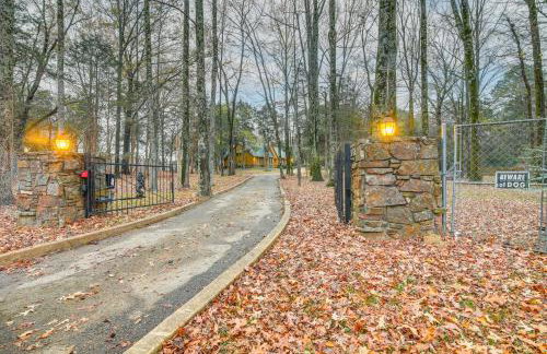 Private and Spacious Lakefront Home in Memphis! - Foto 37