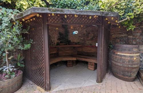 A historic Pub with a modern twist - The Greyhound - Foto 62