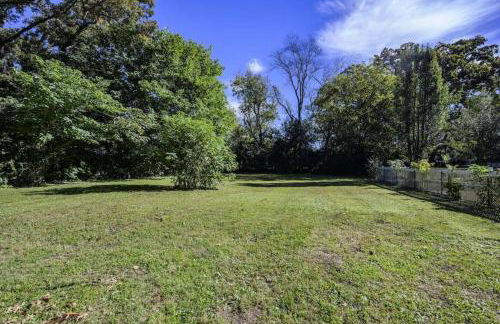 3 Bed 2 Bath Renovated Home Near The Lake - Foto 31