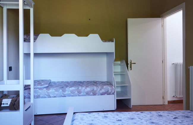 2 bedroom Apartment in Bellano with garden and terrace - Photo 18