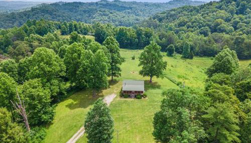 Heavenly Hideaway- Hot Tub, Firepit, Covered Patio - Foto 4