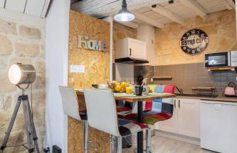 Immeuble 3 Apparts Centre historique St Gilles MaisoncarreeConciergerie - Photo 19