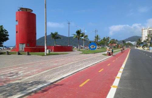 Casa Térrea Espaçosa Centro , Bertioga-Pertinho da Praia - Photo 39