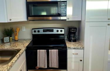 Hidden Gem! Private Guest Home - Photo 30