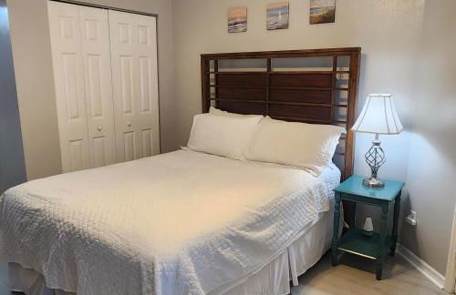 Modern Beach Haven Secure Suite at IMG Academy - Foto 2