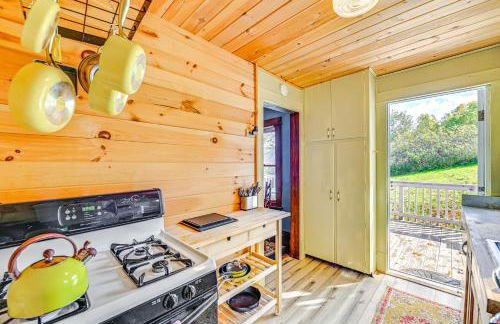 Pet-Friendly Catskills Retreat Fire Pit and Deck! - Foto 11