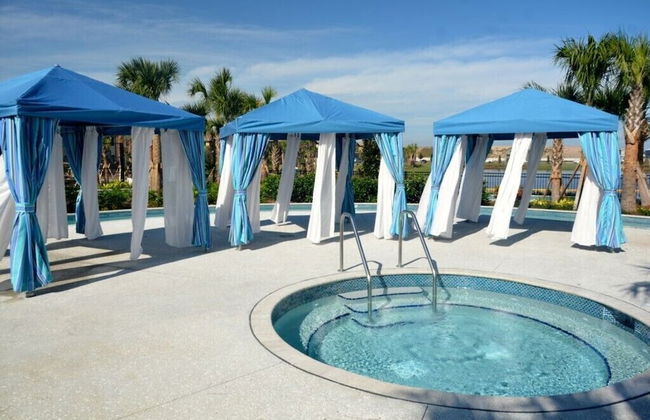 8 Bed 6 Ba Villa with Games, Pool & Spa - Foto 59