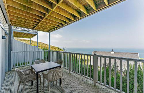 Residence 11 by Together Travel - Luxury 2-Bed Ground Floor Apartment - Photo 14