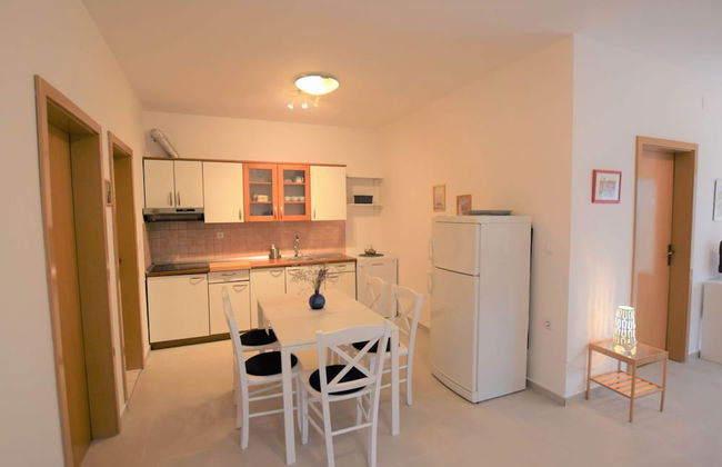 Home With a Private Terrace in a Quiet Area, Near the Sea - Foto 7