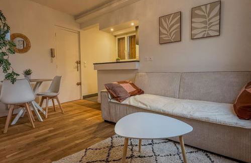 T2 avec bain à remous en plein centre de Chartres - Foto 5